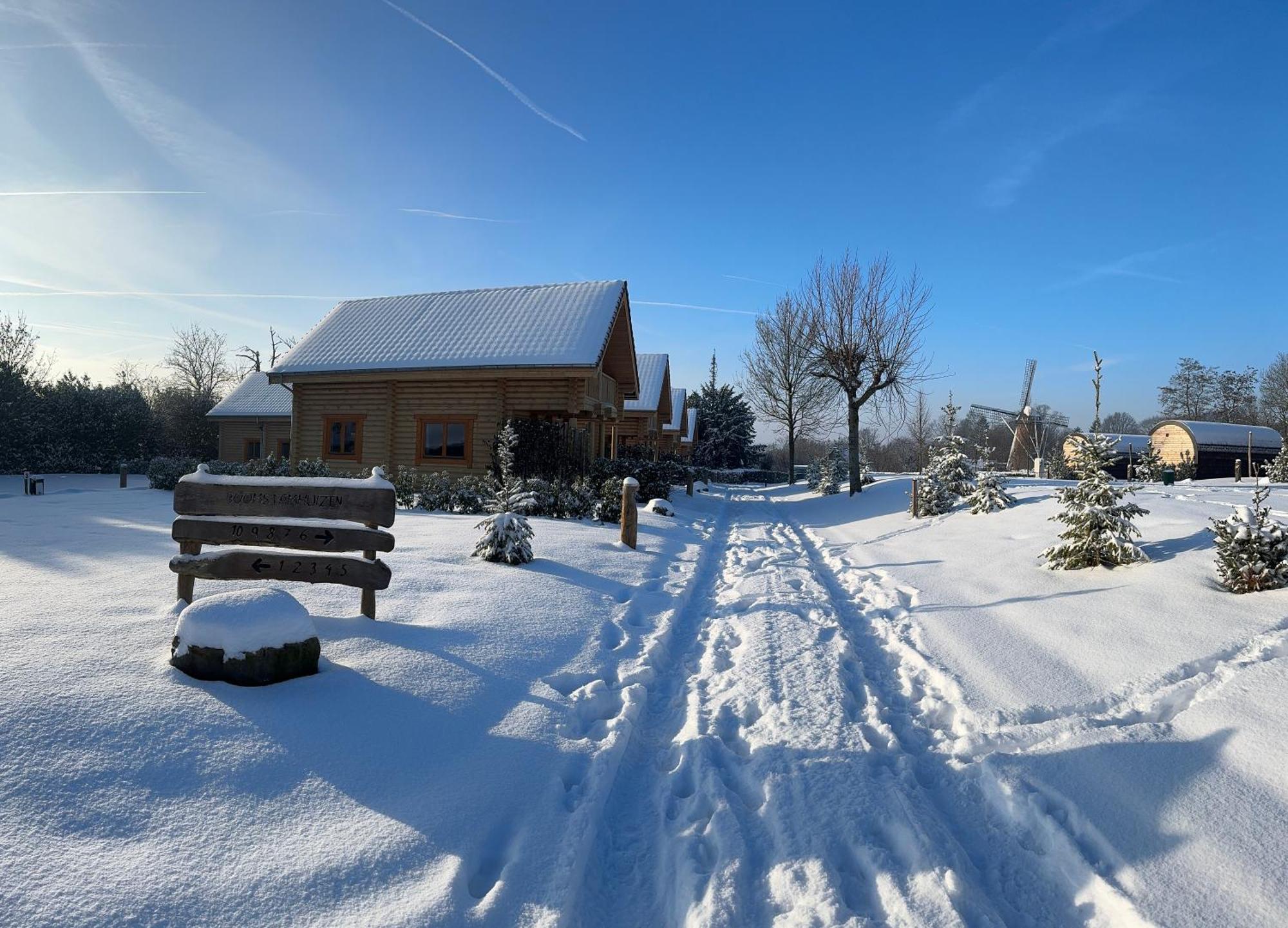 Boomstamhuis High Chaparral Oorsbeek Kültér fotó